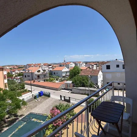 Pansion Hrga Konukevi Vodice