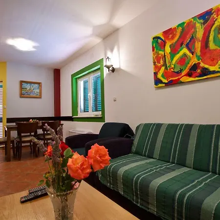 Pansion Hrga Konukevi