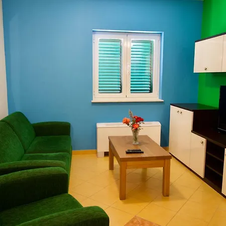 Konukevi Pansion Hrga