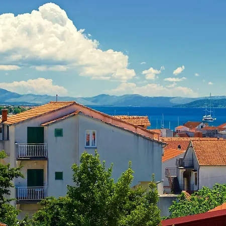 Pansion Hrga 4* Vodice