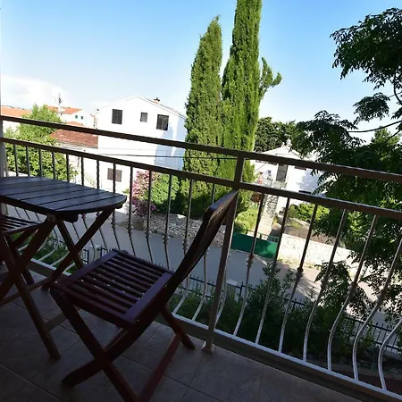 Pansion Hrga 4* Vodice