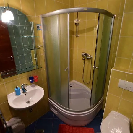 Konukevi Pansion Hrga