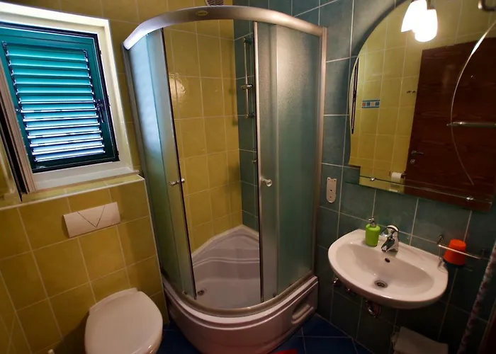 Pansion Hrga Gasthuis 4*