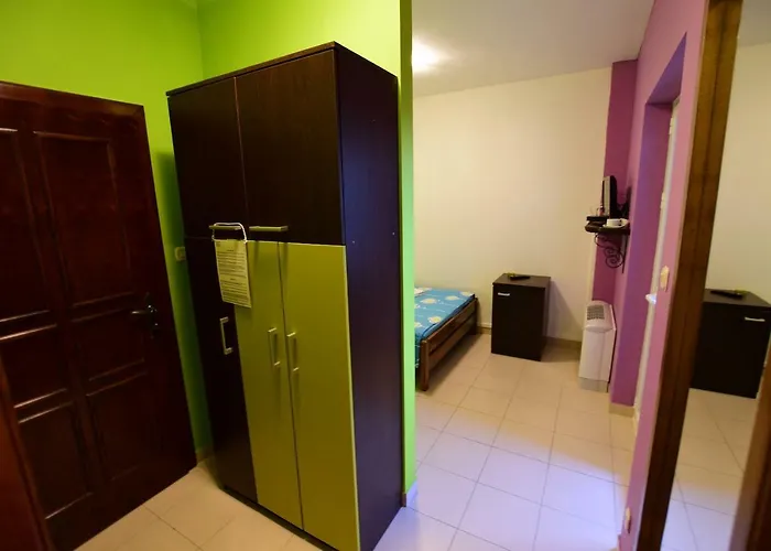 Pansion Hrga Gasthuis 4*